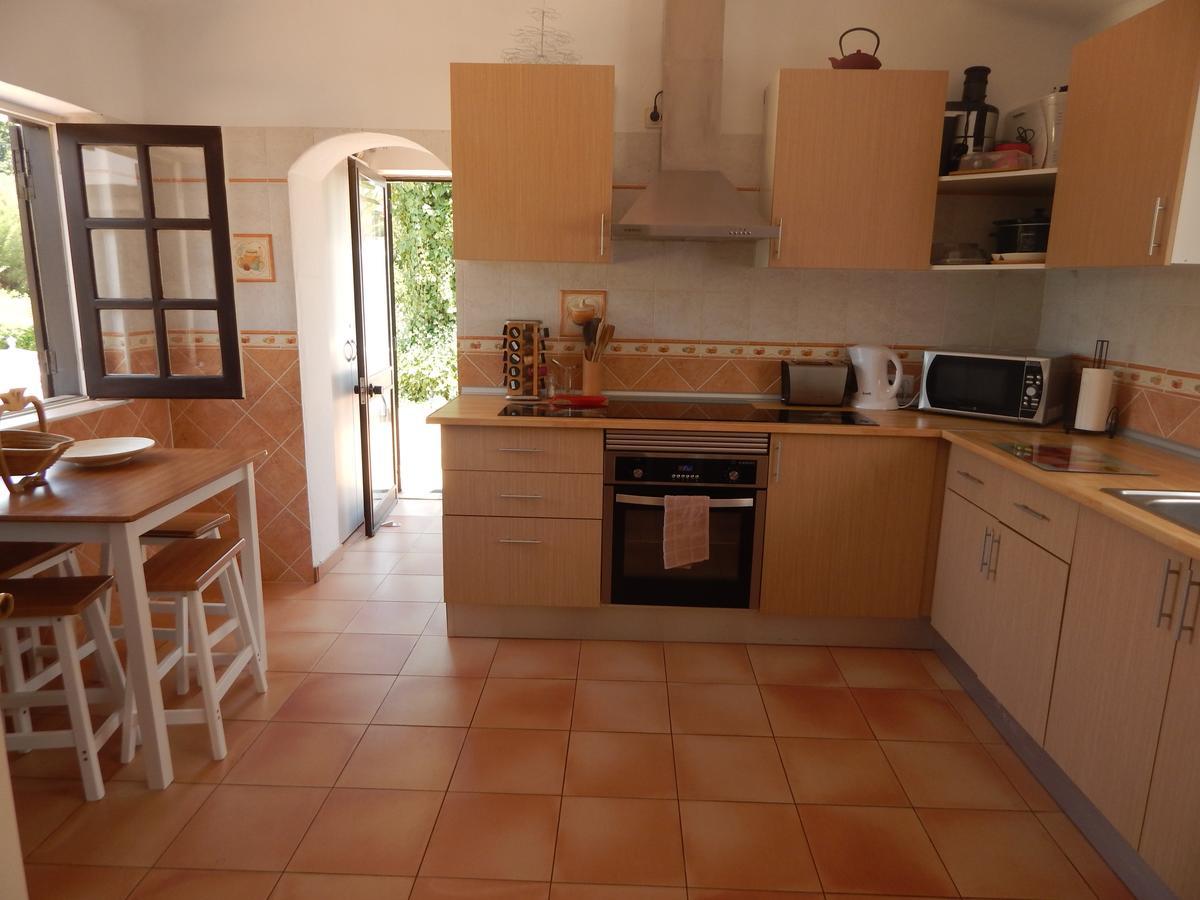 Villa Sol E Mar Private Pool & Jacuzzi Портиман Екстериор снимка